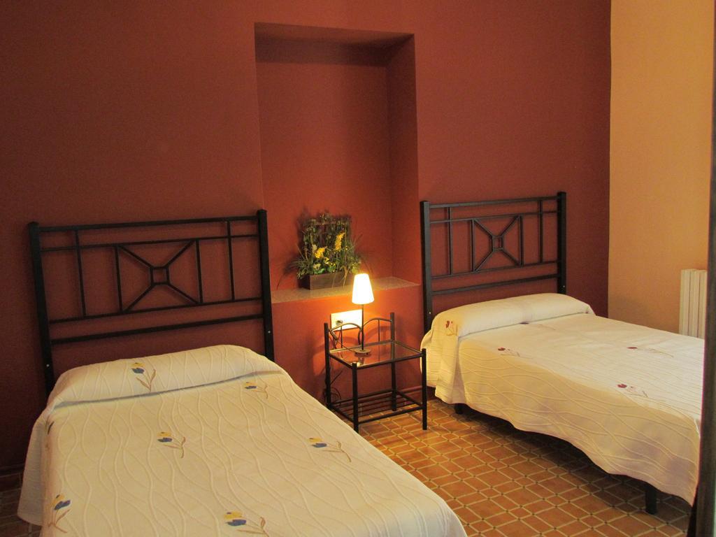 Hostal Las Rumbas Nuévalos Room photo