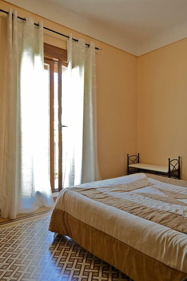 Hostal Las Rumbas Nuévalos Exterior photo